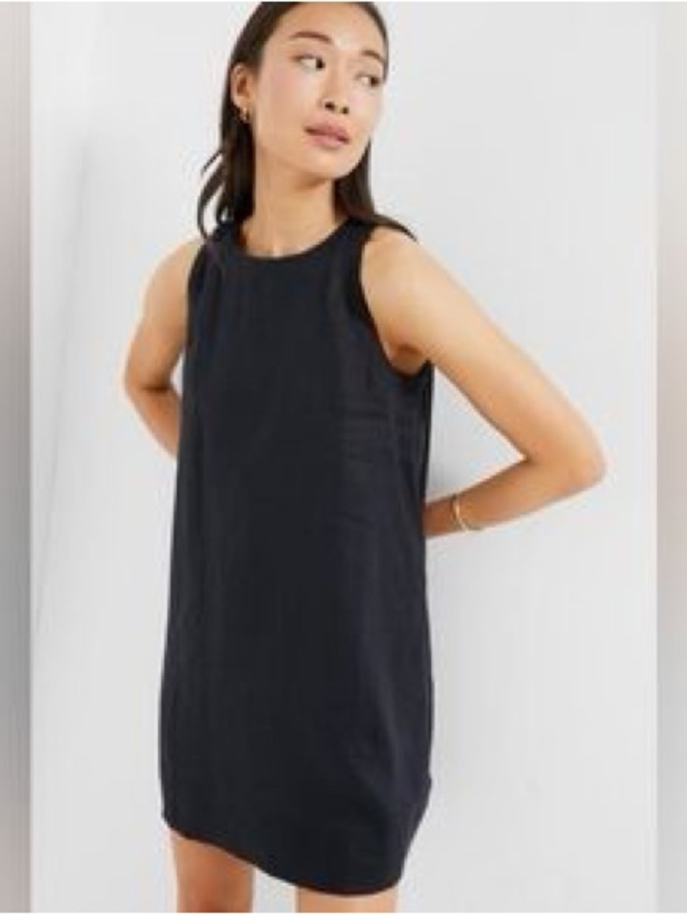 Tuckernuck Navy Linen Pauline Dress